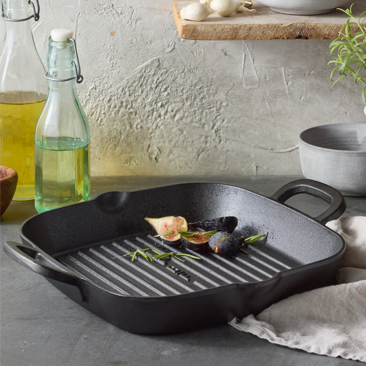 Bobby Flay by GreenPan 11" Cast Iron Square Grill Pan - Image 11