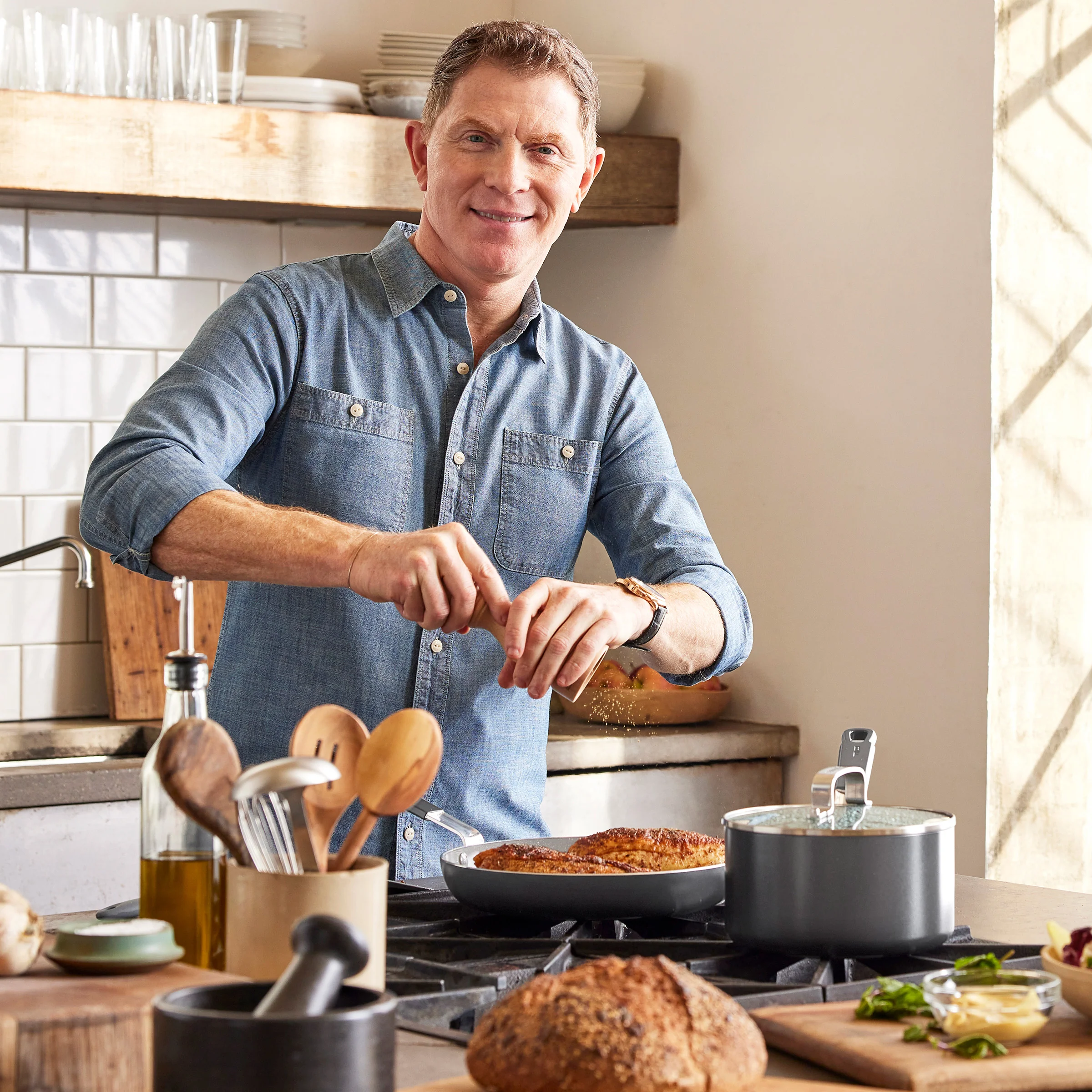 Bobby Flay by GreenPan Professional Ceramic Nonstick 1.6-Quart Saucepan with Lid | Graphite - Image 2