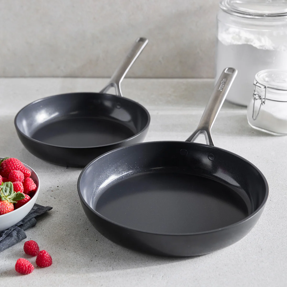 GP5 Infinite8 Ceramic Nonstick 9.5" and 11" Frypan Set - Image 3