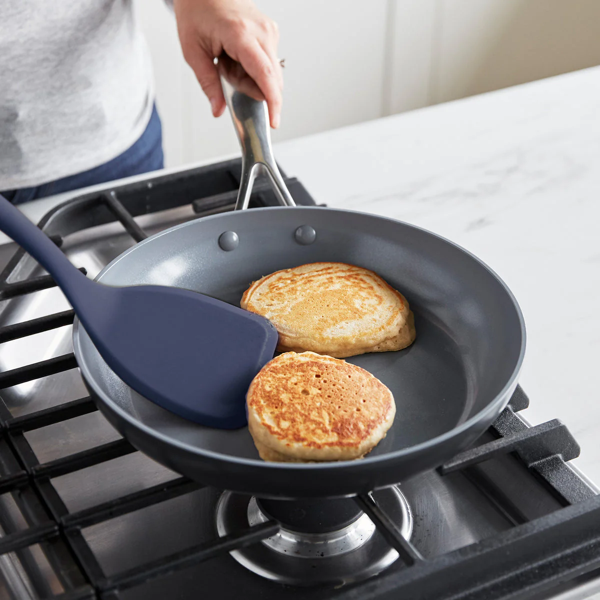 Platinum Silicone Solid Turner | Navy - Image 5