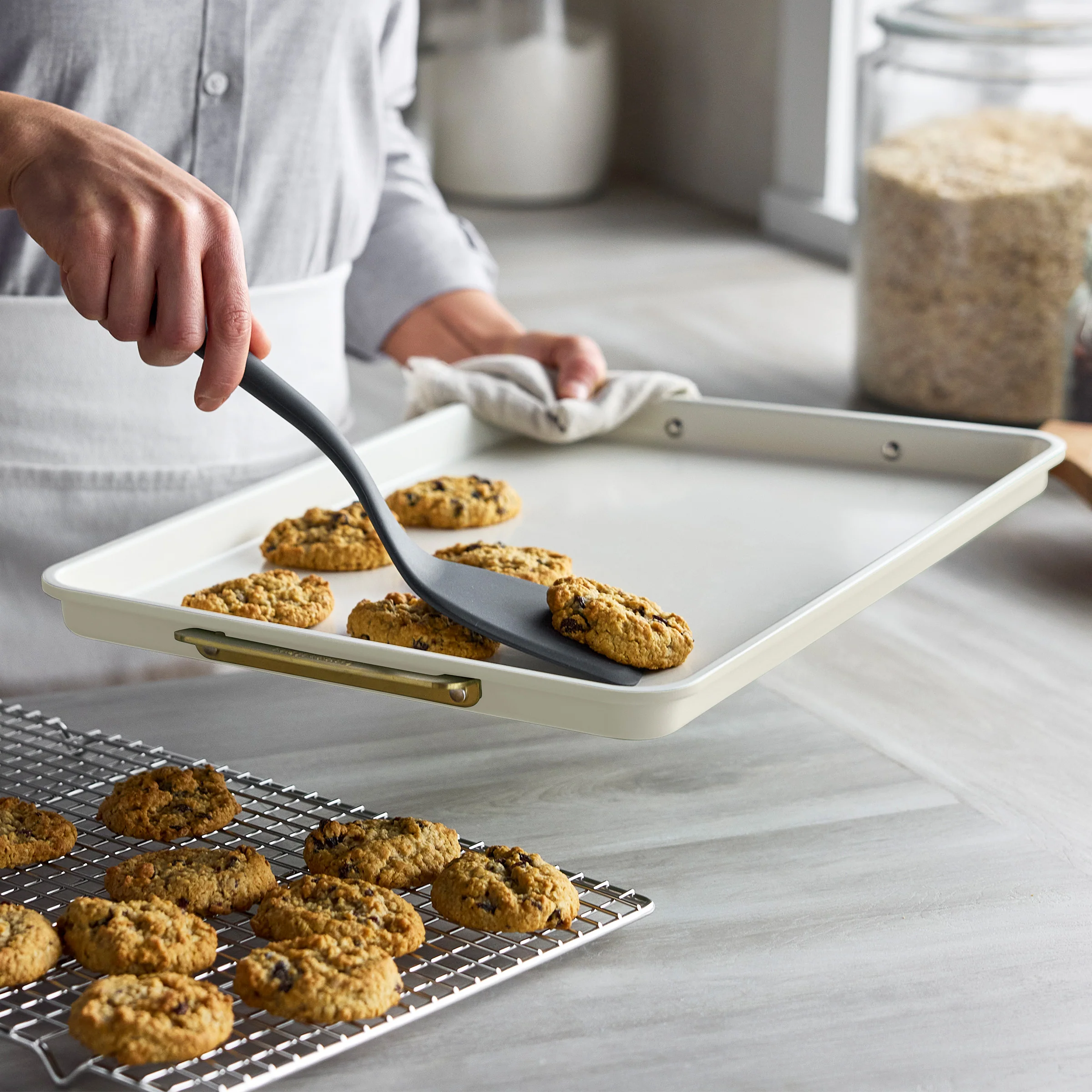 Reserve Bakeware 2-Piece Sheet Pan Set | Cream - Image 3