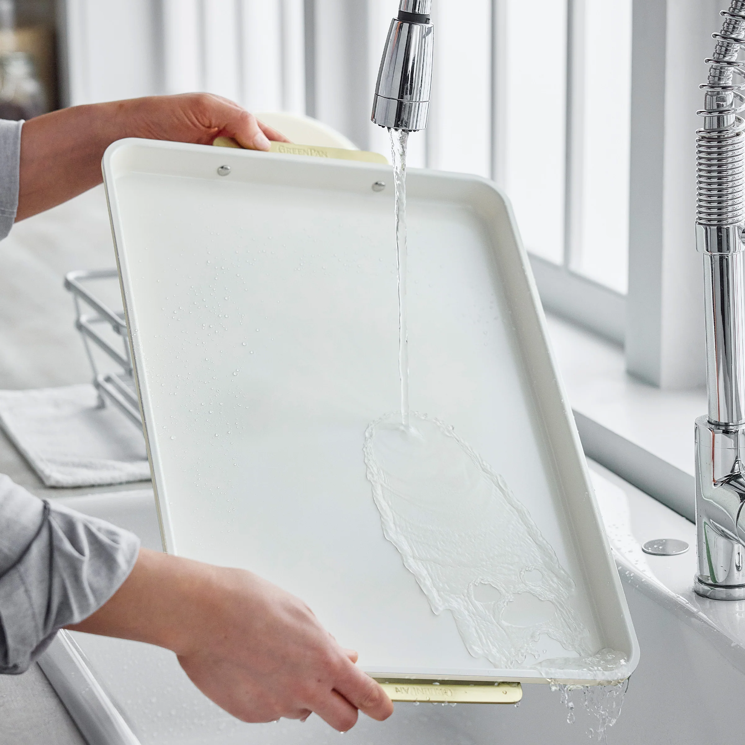 Reserve Bakeware 2-Piece Sheet Pan Set | Cream - Image 10