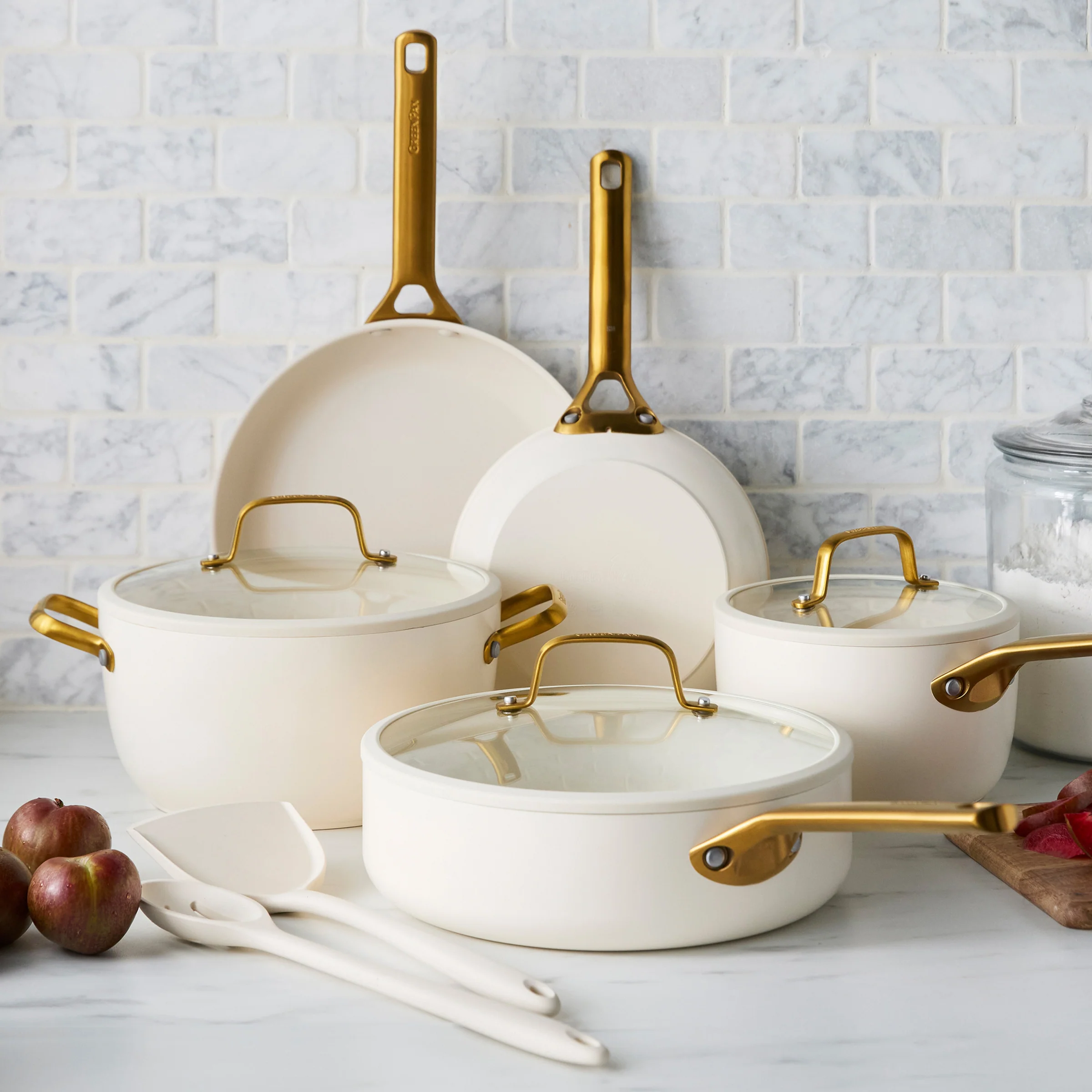 Reserve Pro 18-Piece Cookware & Bakeware Set | Cream - Image 3
