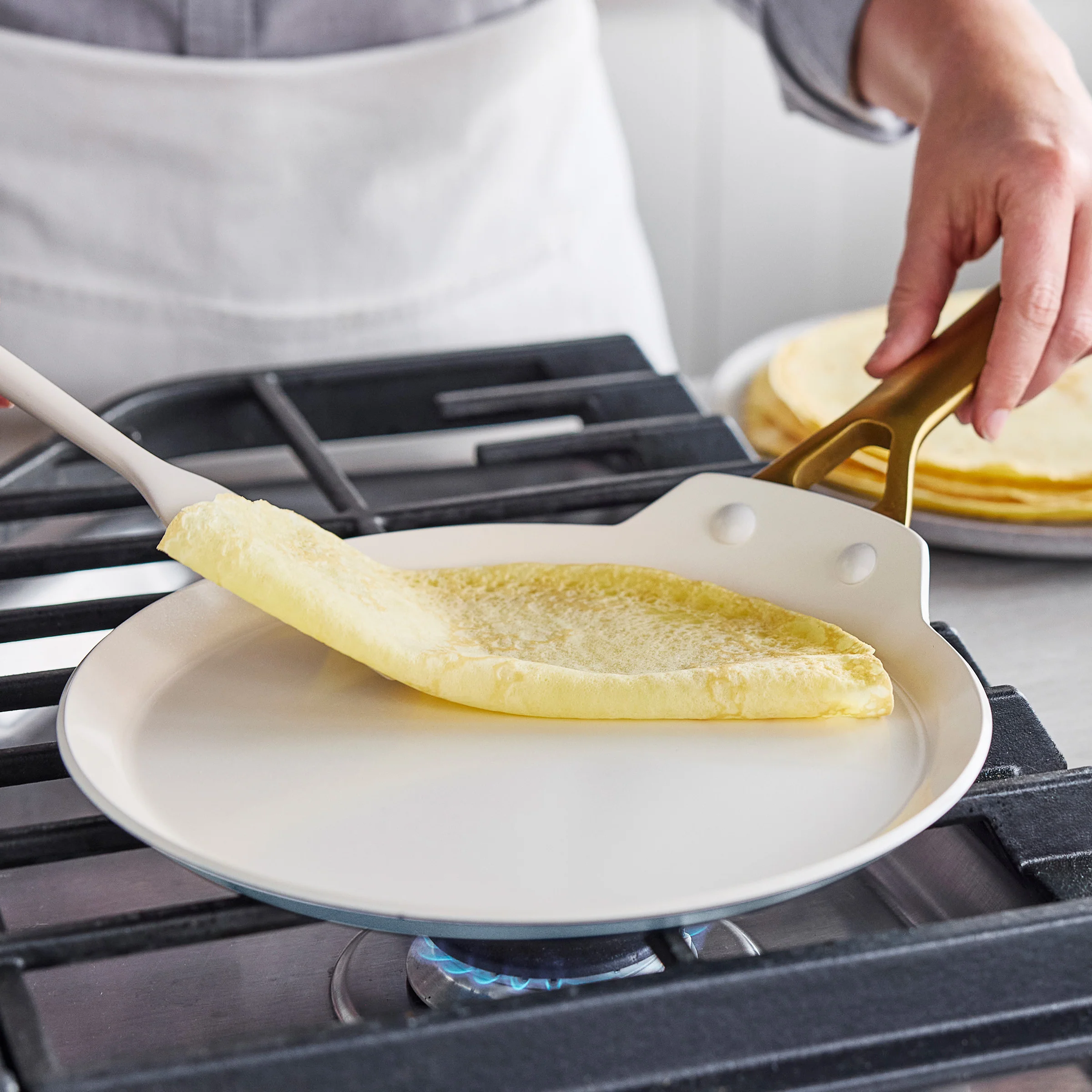 Reserve Pro Ceramic Nonstick 10" Crepe Pan | Glacier - Image 7