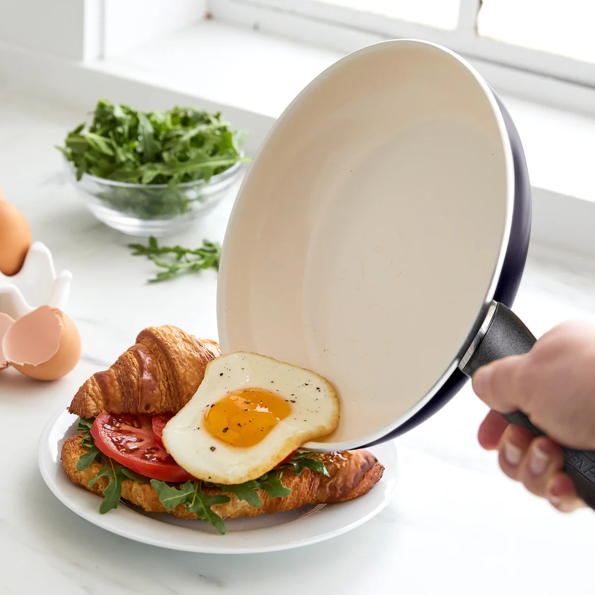 Rio Ceramic Nonstick 8" Frypan with Spatula | Black - Image 5