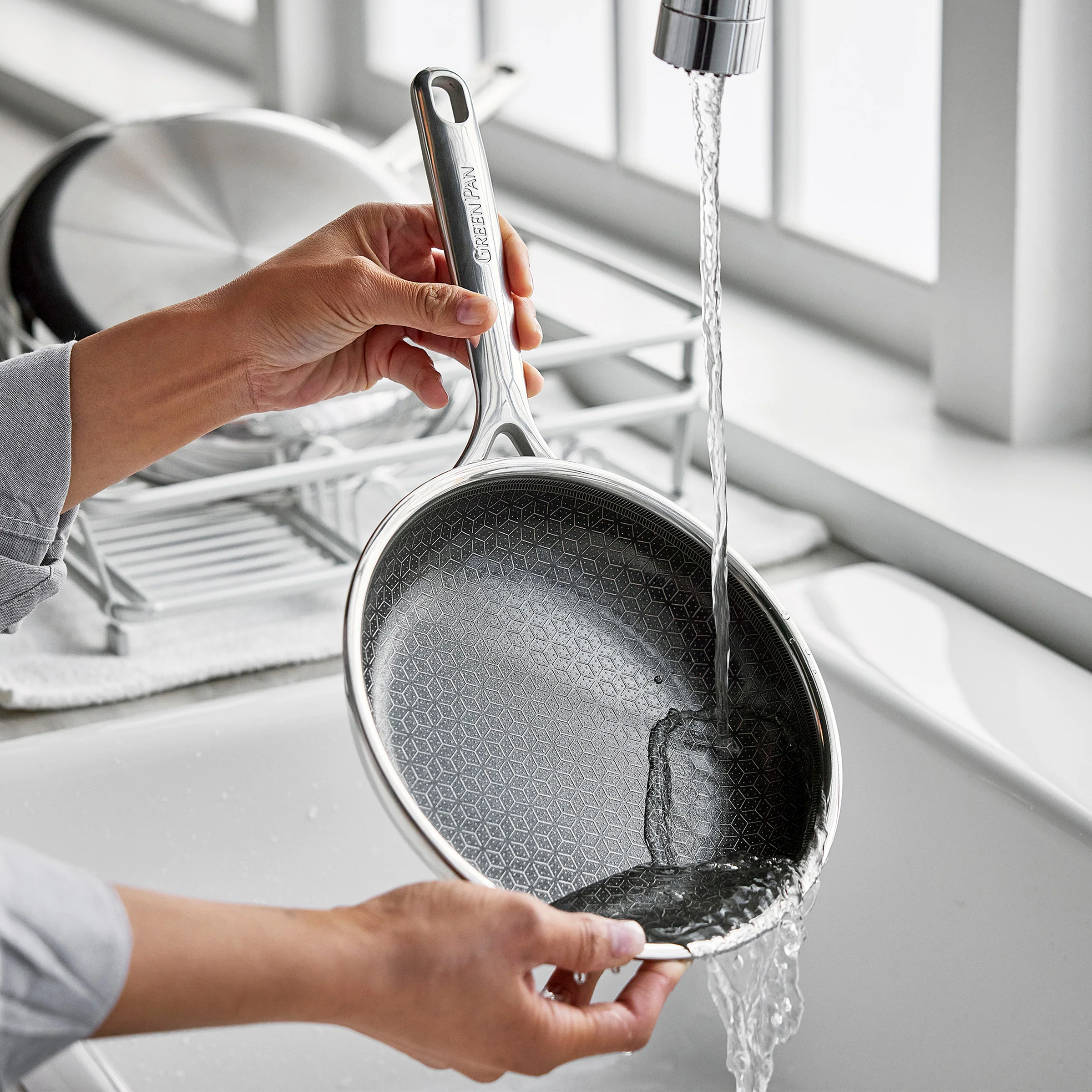 Spectra Thermobond Hybrid Ceramic Nonstick 8" Frypan - Image 8