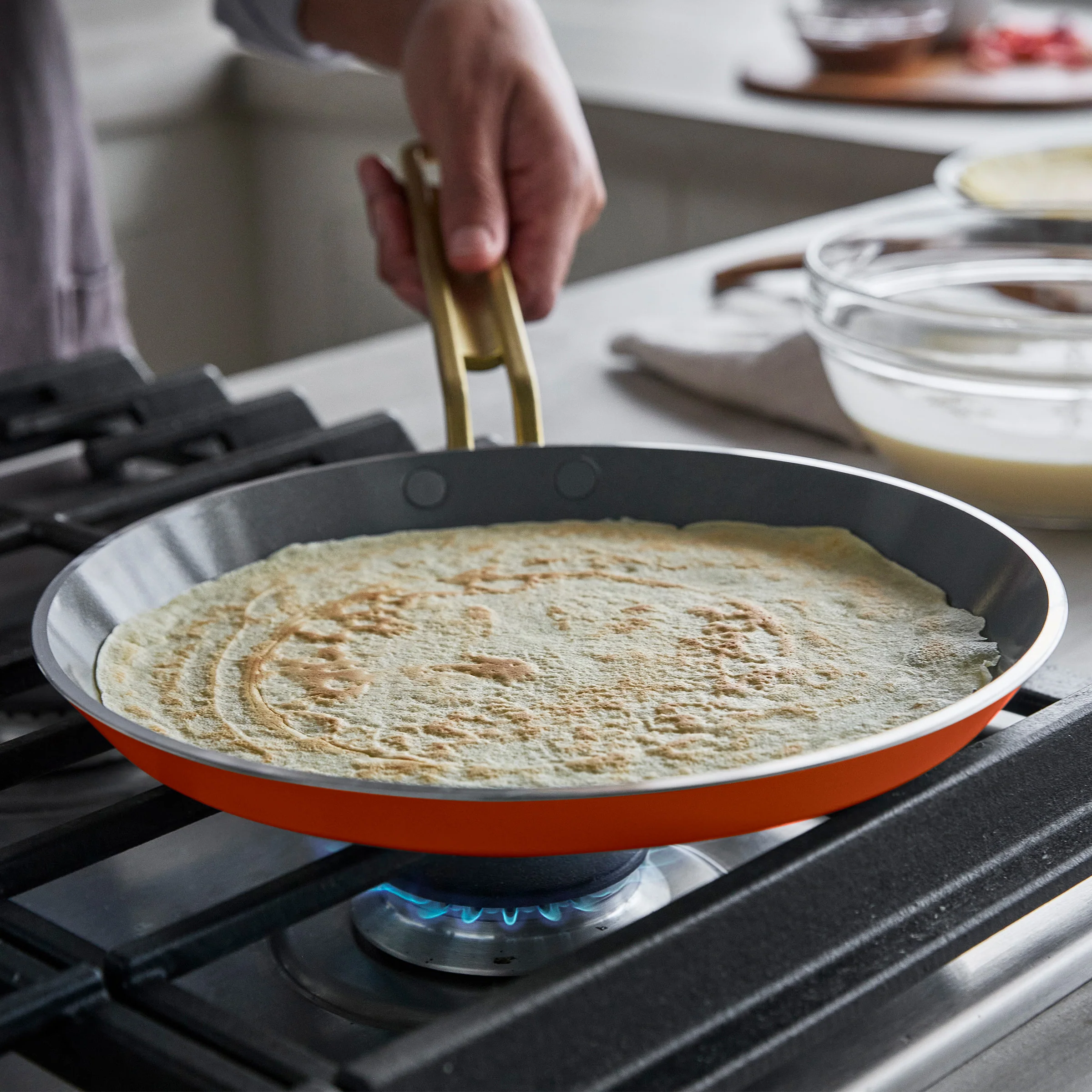 Stanley Tucci™ Ceramic Nonstick 10" Crepe and Omelette Pan | Amalfi Sunset - Image 10