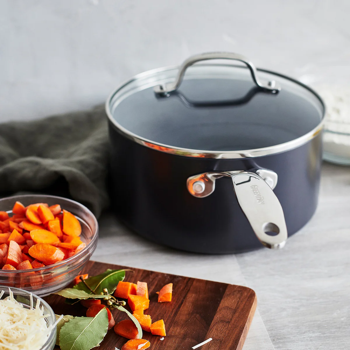 Valencia Pro Ceramic Nonstick 13-Piece Cookware Set - Image 10