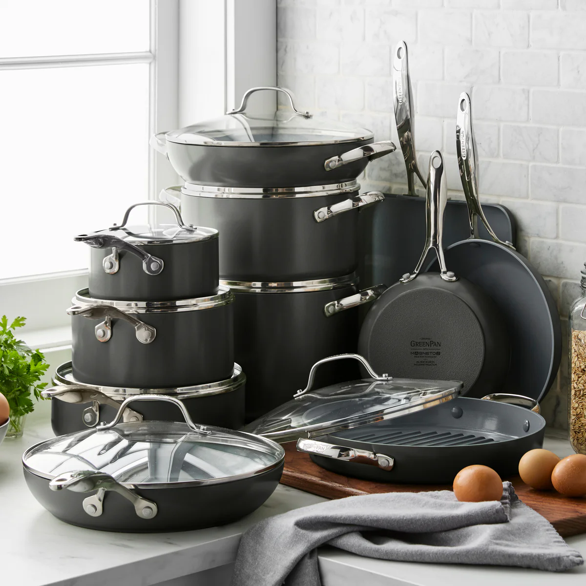 Valencia Pro Ceramic Nonstick 23-Piece Cookware Set - Image 2