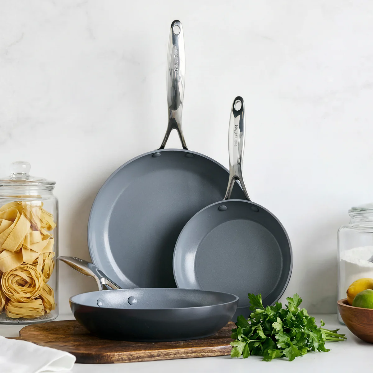 Valencia Pro Ceramic Nonstick 8", 9.5", and 11" Frypan Set | Gray - Image 3