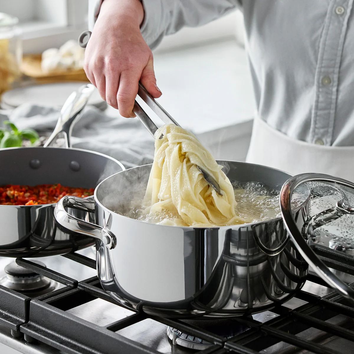Valencia Pro Stainless Steel 10-Piece Cookware Set - Image 5